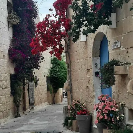 Bizzilla Lodging Mqabba